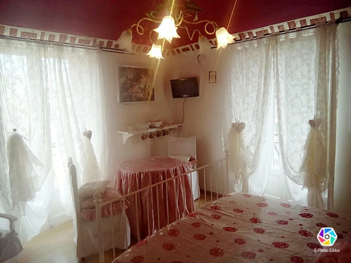 Bed & Breakfast Lunartista Varazze